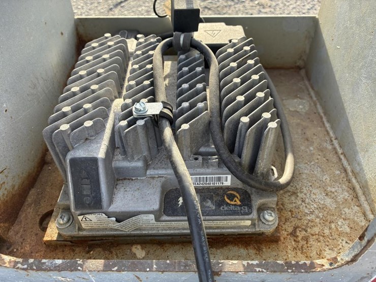 2011-skyjack-sjiii4632-image-5