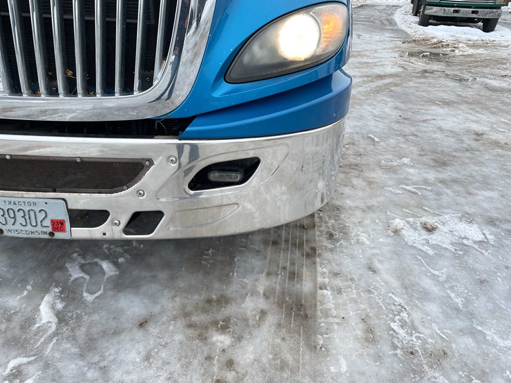 2014-international-prostar-image-9