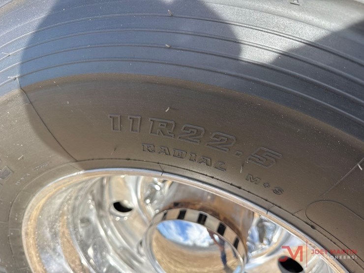 2013-kenworth-t800-image-20