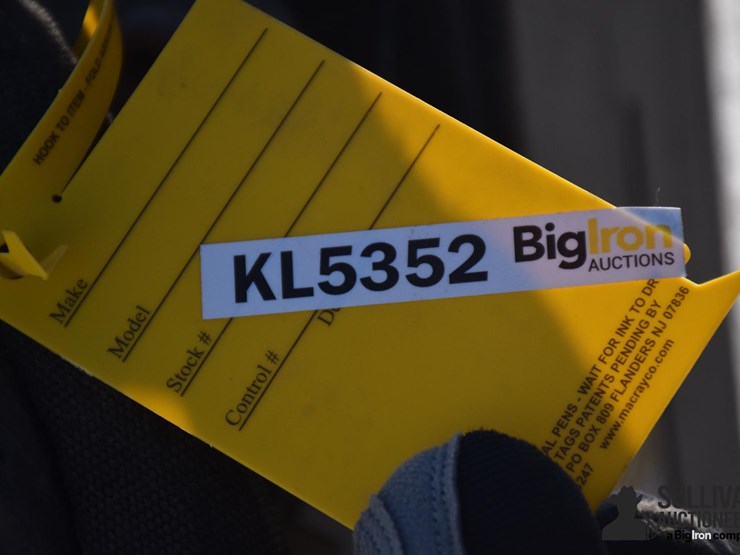 danuser-hammer-sm40-post-driver-skid-steer-attachment-image-14