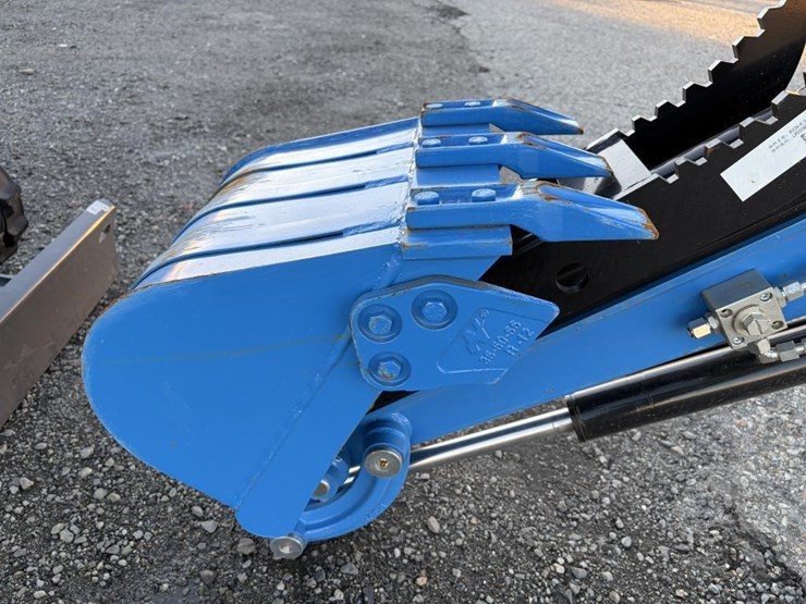 kubota-excavator-image-8