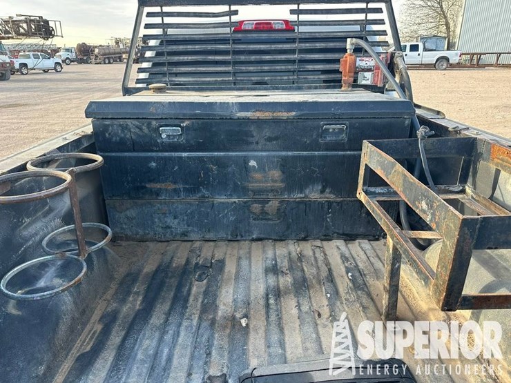 2018-chevrolet-2500hd-image-5