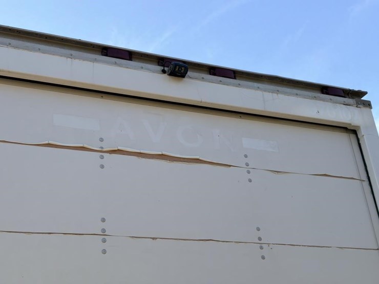 2013-isuzu-npr-image-5