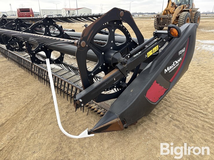 2020-mac-don-fd140-image-17