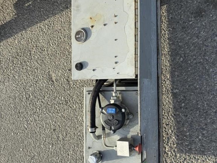 2011-skyjack-sjiii4632-image-7