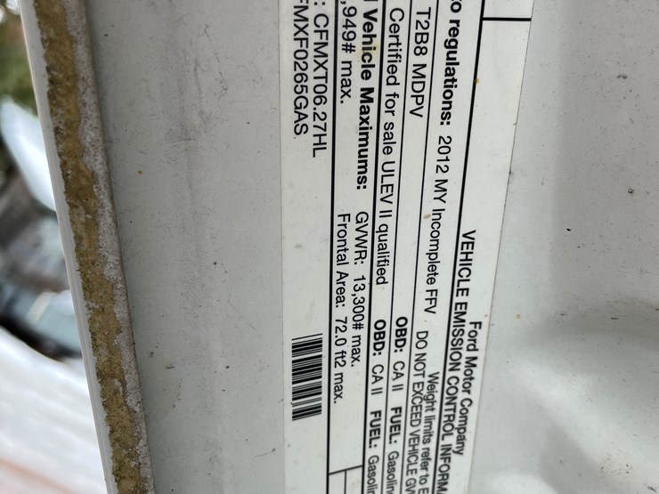 #330-•-2012-f350-super-duty-cab-and-chassis-pickup-(has-wi-title)(custer,-wi)-image-81