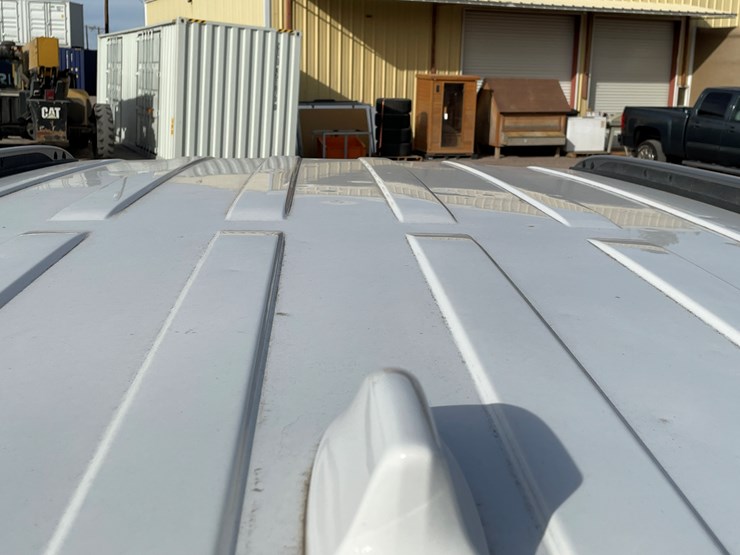 2017-ford-explorer-image-47