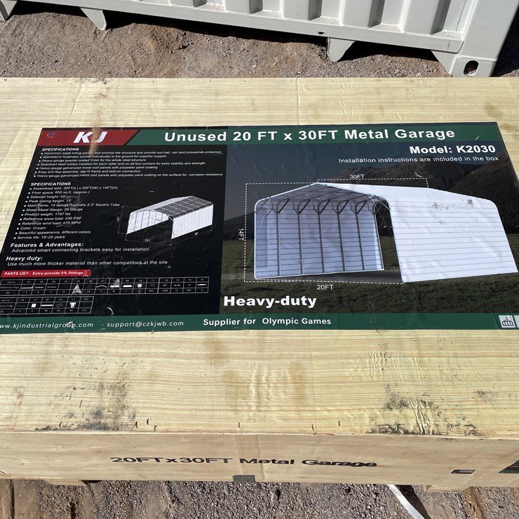 #3816 • Metal Garage