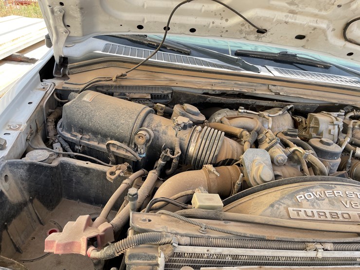 2008-ford-550-image-22