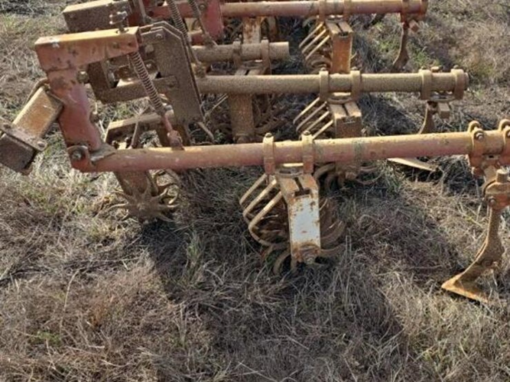 6-row-spider-cultivator-image-8