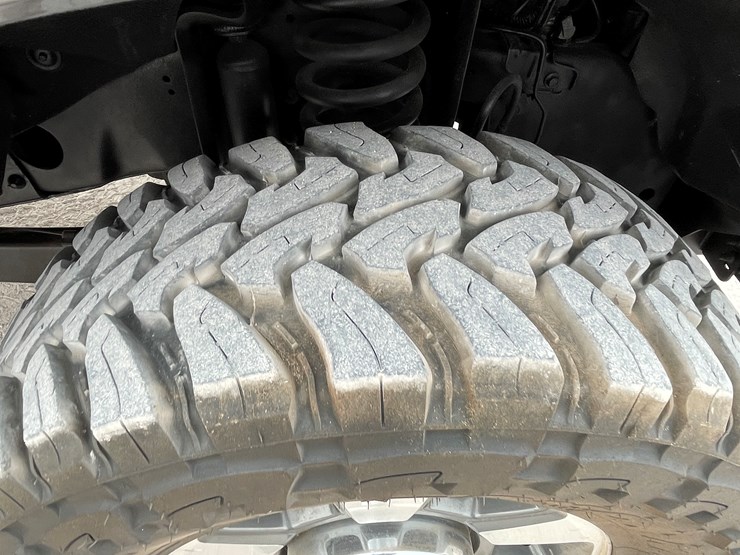 2011-ford-f250-lariat-image-14