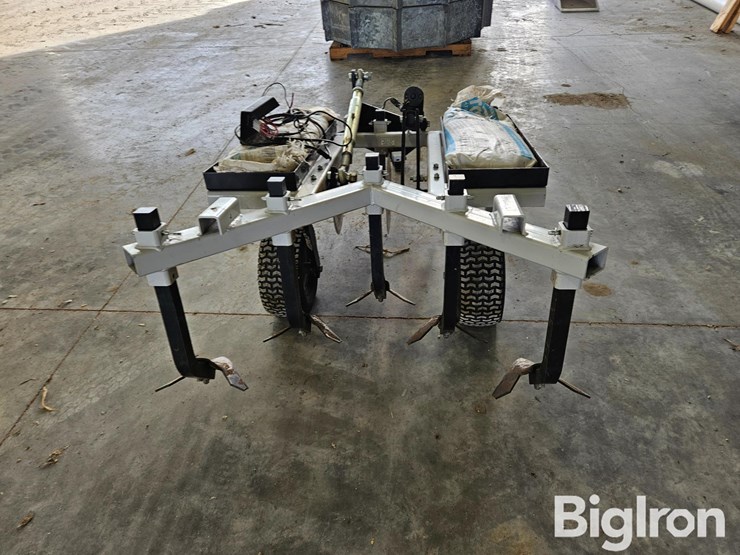 kunz-till-ease-lawn-chisel-plow-image-6