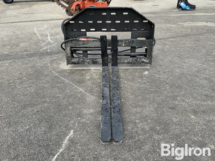 2025-giyi-sf60-skid-steer-side-shift-fork/mast-assy-image-2