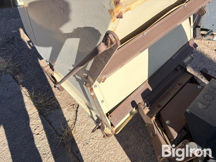 2000-grasshopper-614-image-11