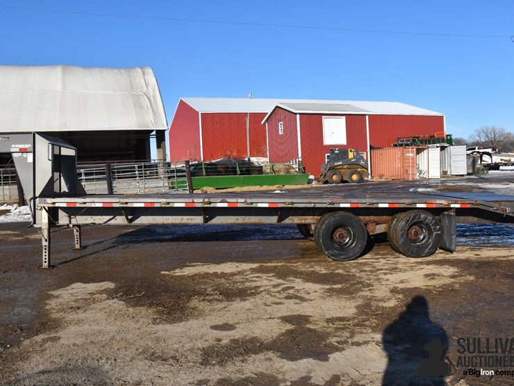 2020-landoll-travalong-24'-t/a-gooseneck-flatbed-trailer-image-8