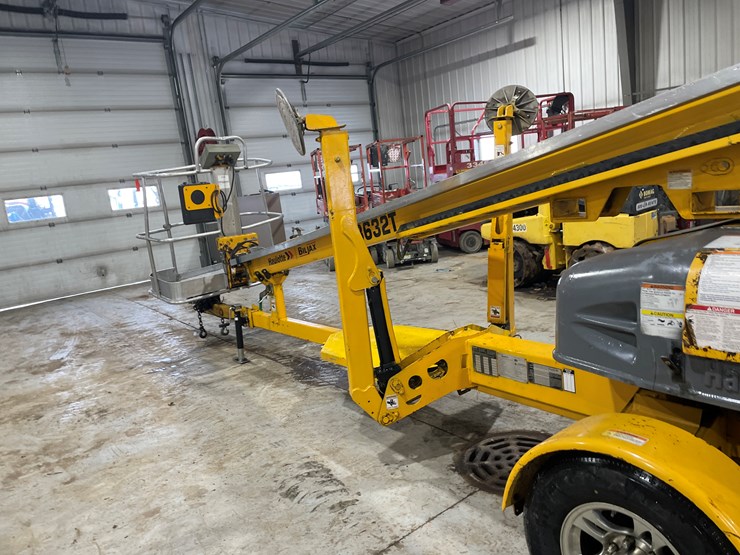 2013-bil-jax-3632t-image-14