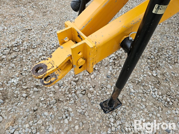 2010-hurricane-24-pull-type-ditcher-image-12