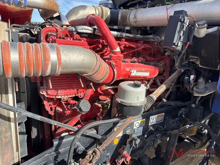 2013-kenworth-t800-image-29