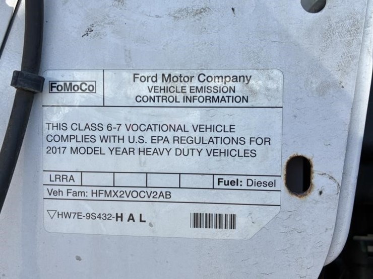 2017-ford-f650-image-14