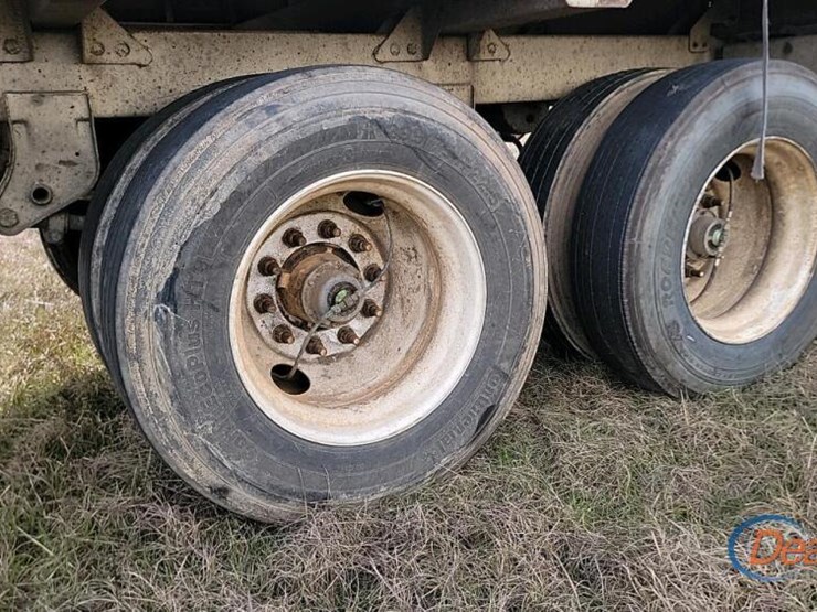 2001-timpte-hopper-bottom-image-13