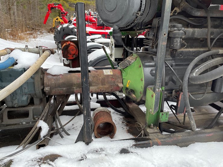#204-•-john-deere-powered-booster-pump-trailer-(has-wi-title)-(bonduel,-wi)-image-11