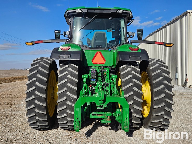 2022-john-deere-8r-410-image-6