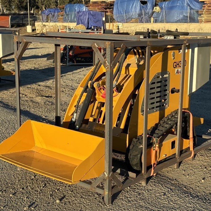 2025 ABOSS GH350 Skid SteerTrack Loader