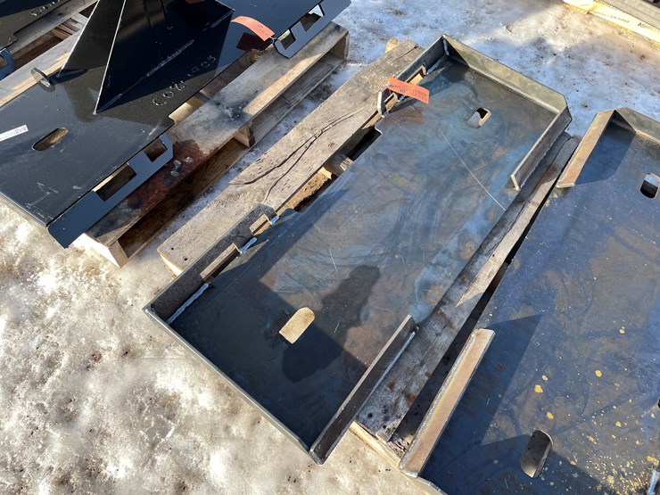 #18037-•-unused-formed-skid-steer-fork-frame-attachments-(princeton,-mn)-image-1