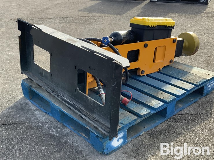 2025-giyi-d680-skid-steer-pile-hammer-(driver)-image-5