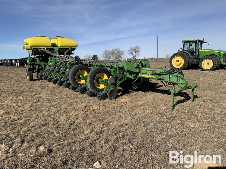 2010-john-deere-1770nt-ccs-image-3
