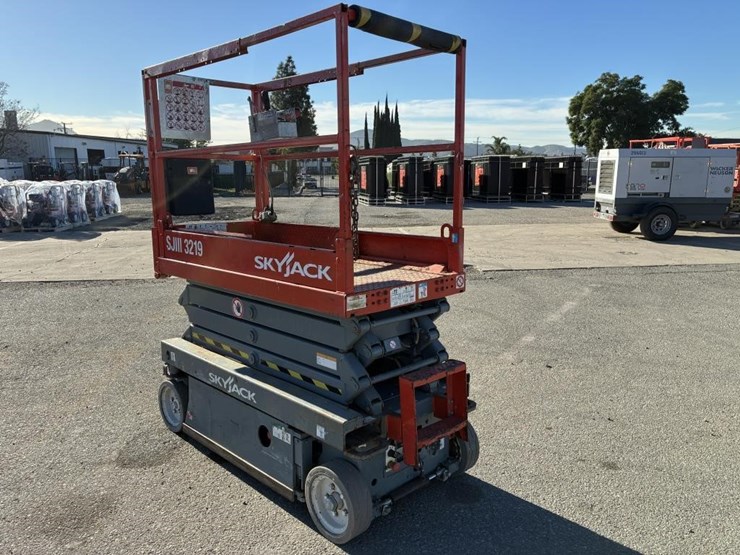 skyjack-sjiii3219-image-4