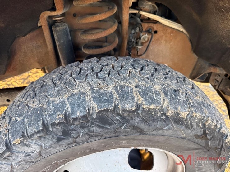 2017-ford-f350-xl-image-19