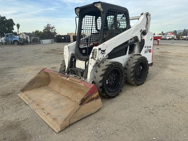 2018-bobcat-s570-image-1