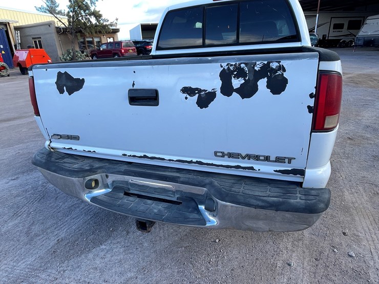 2002-chevrolet-s10-image-125