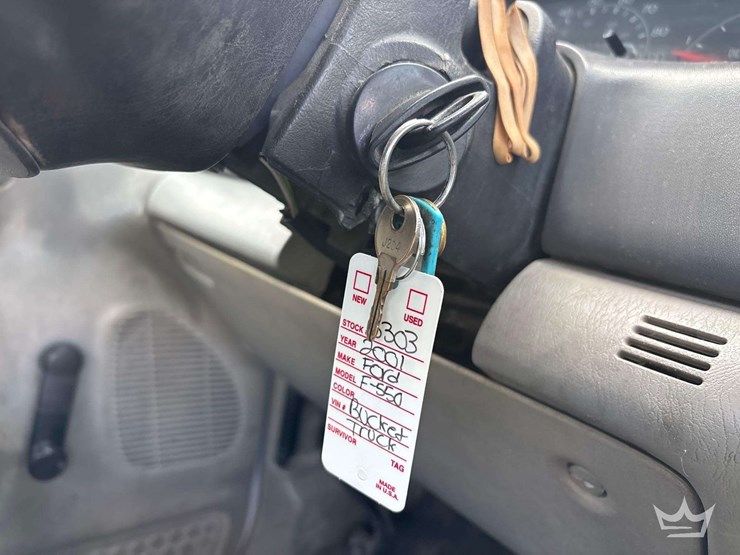 2001-liftmoore-6036-image-40