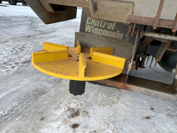 2007-international-7400-image-37