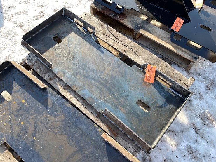 #18037-•-unused-formed-skid-steer-fork-frame-attachments-(princeton,-mn)-image-2