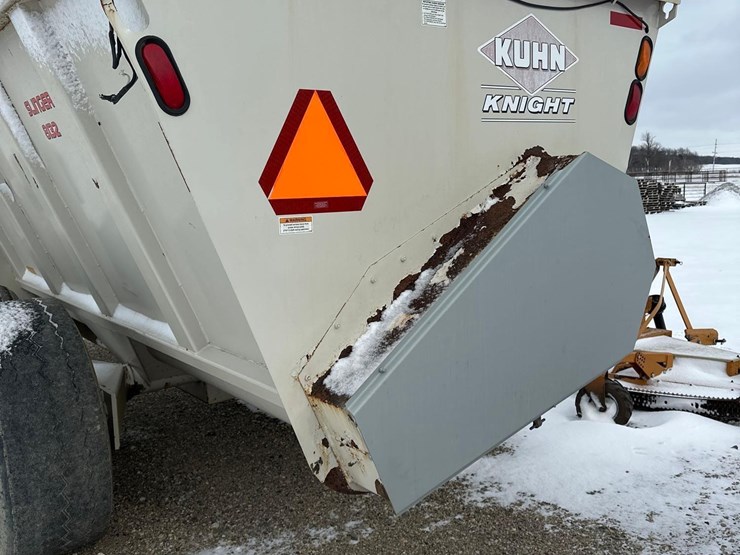 kuhn-knight-8132-image-7