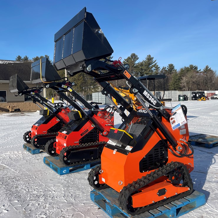 #144 • MMS Mini Skid Steer Loader (Mosinee, WI)