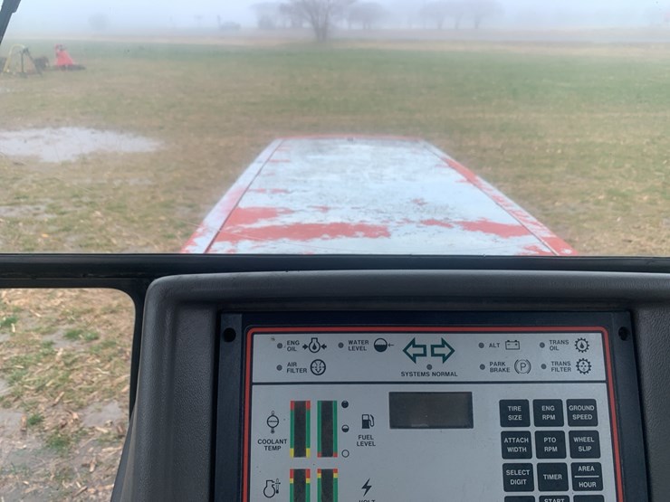 case-ih-1896-image-15