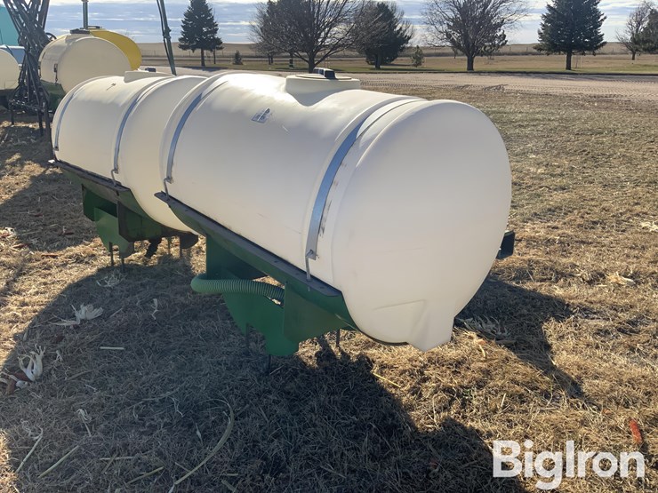 john-deere-8235r-image-5