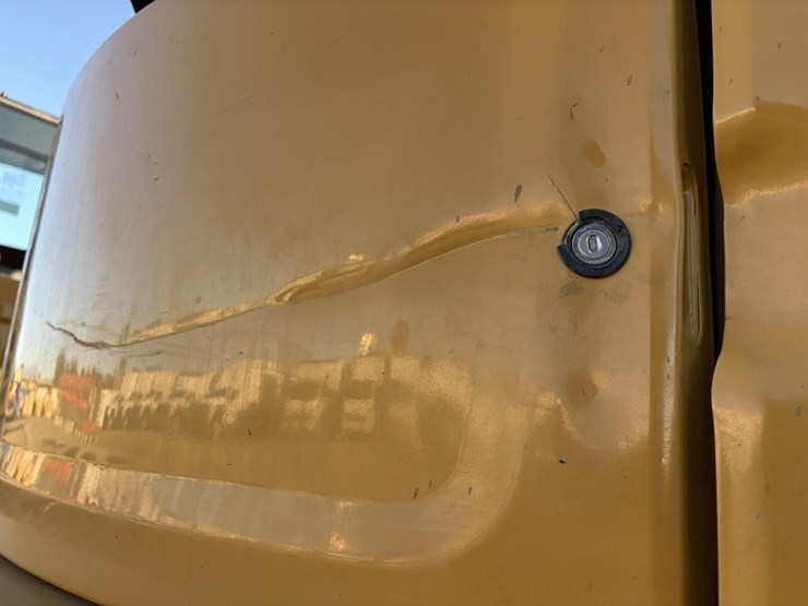 2017-caterpillar-305.5e2-cr-image-27