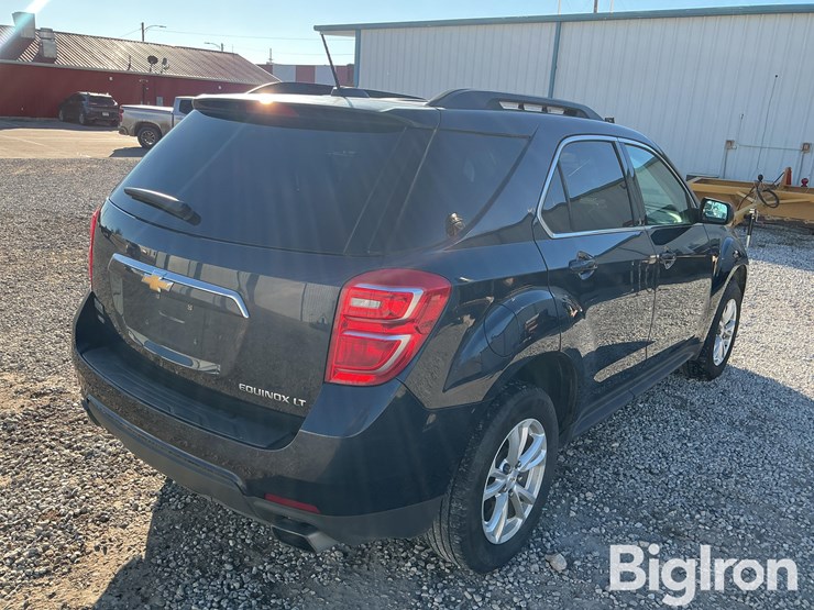 2016-chevrolet-equinox-lt-image-5