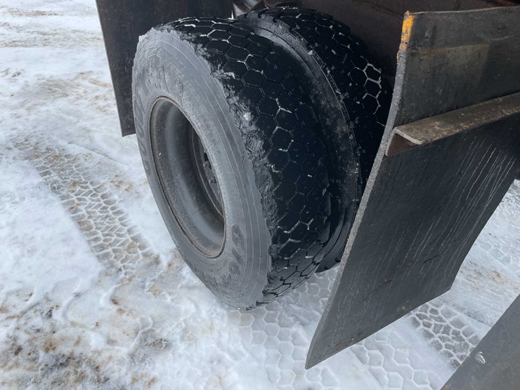 2004-caterpillar-c7-image-32