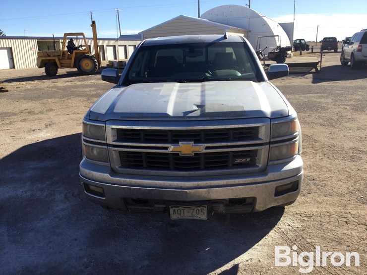 2014-chevrolet-silverado-1500-ltz-image-2