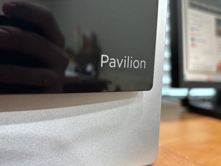 #200-•-contents-of-office-image-6