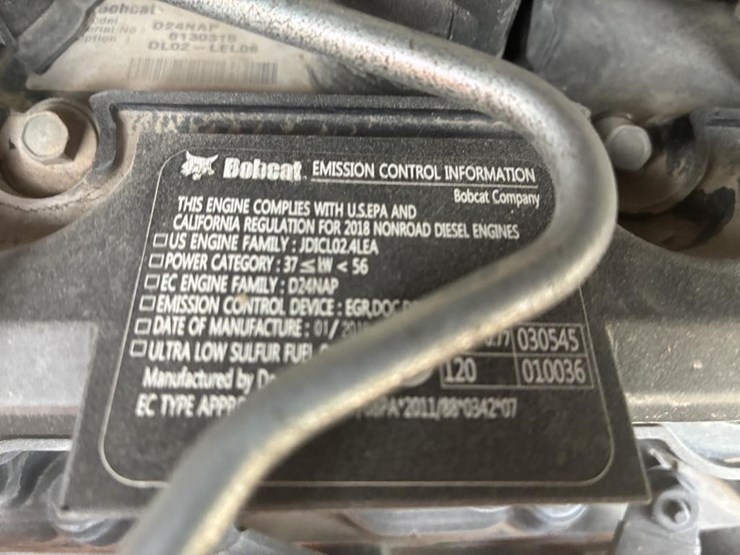 2018-bobcat-s570-image-13