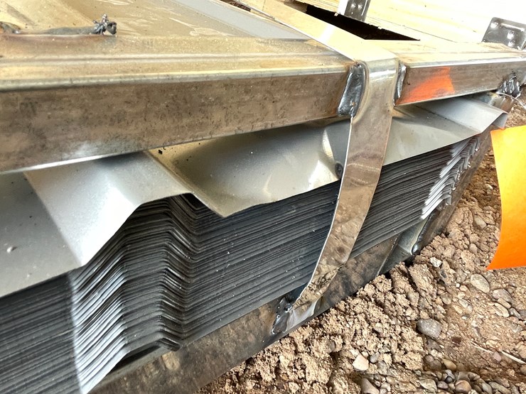 #3802-•-galvalume-corrugated-steel-panels-image-10