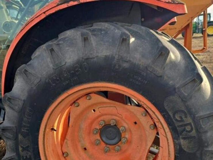 kubota-la1353-image-13