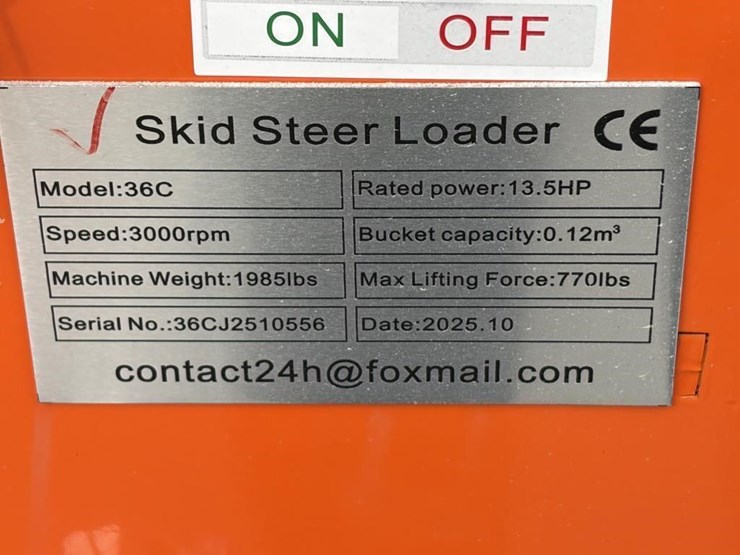 2025-sdlool-sl36c-skid-steertrack-loader-image-12